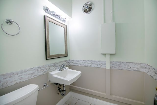 18154 Martin Avenue, Homewood, IL 60430