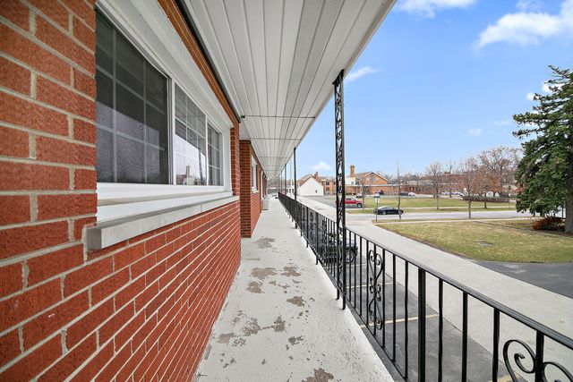 18154 Martin Avenue, Homewood, IL 60430