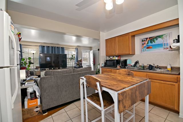 18154 Martin Avenue, Homewood, IL 60430