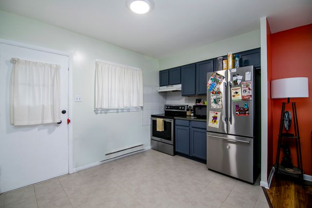 18154 Martin Avenue, Homewood, IL 60430