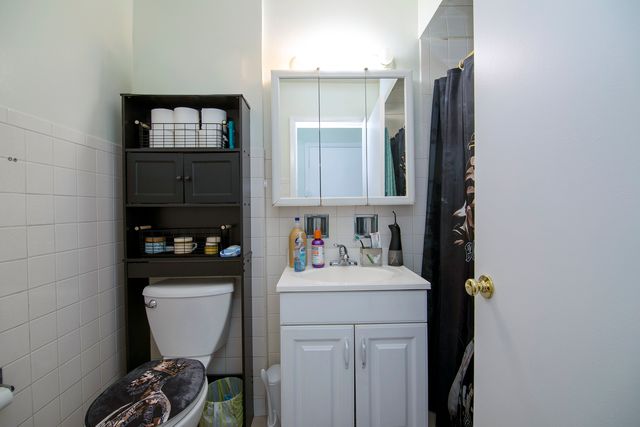 18154 Martin Avenue, Homewood, IL 60430