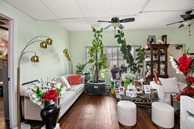 18154 Martin Avenue, Homewood, IL 60430