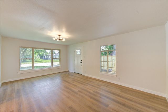 4914 Pershing Street, Houston, TX 77033