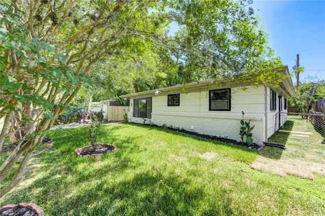 4914 Pershing Street, Houston, TX 77033