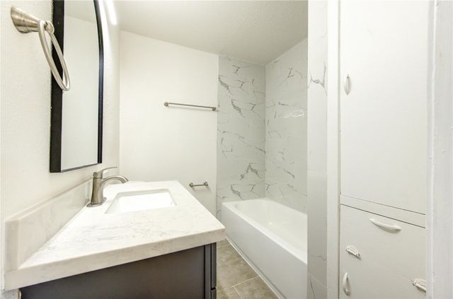 4914 Pershing Street, Houston, TX 77033