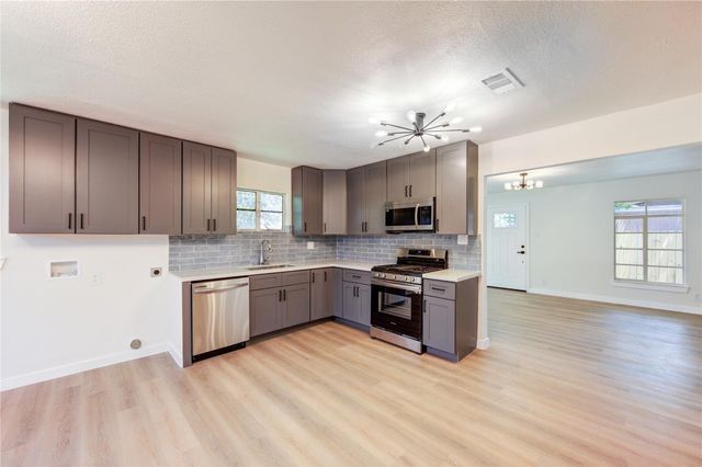 4914 Pershing Street, Houston, TX 77033