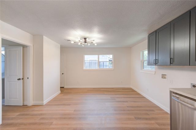 4914 Pershing Street, Houston, TX 77033