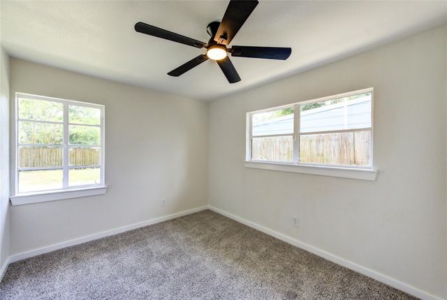 4914 Pershing Street, Houston, TX 77033