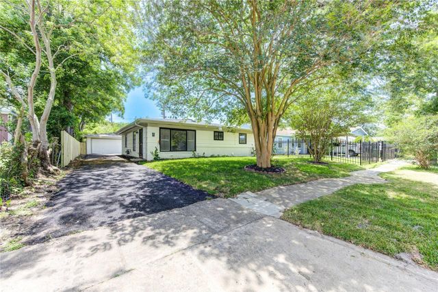 4914 Pershing Street, Houston, TX 77033