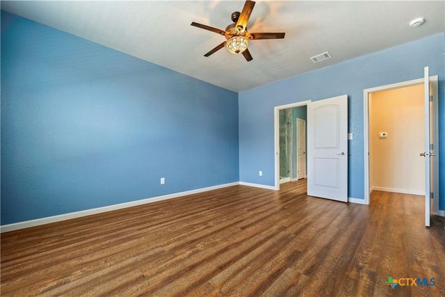223 Quarry Rock Loop, Liberty Hill, TX 78642