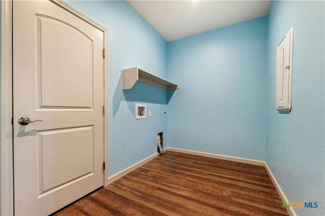 223 Quarry Rock Loop, Liberty Hill, TX 78642