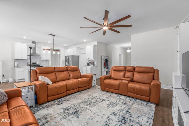 8395 White Oak Farms Road, Cedar Grove, NC 27231