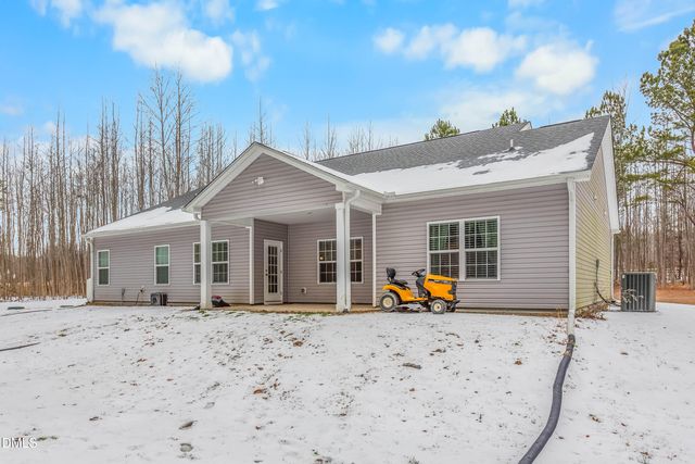 8395 White Oak Farms Road, Cedar Grove, NC 27231