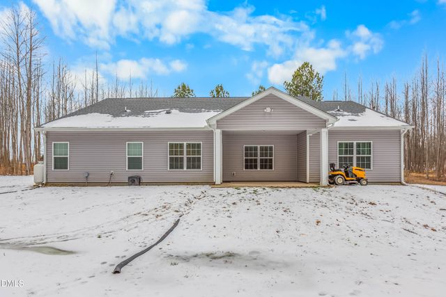 8395 White Oak Farms Road, Cedar Grove, NC 27231