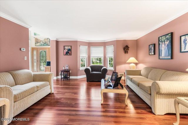 45 Woodruff Drive, Matawan, NJ 07747