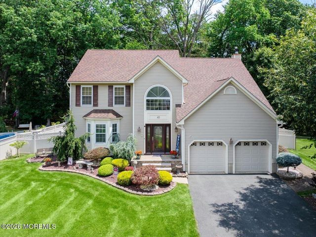 45 Woodruff Drive, Matawan, NJ 07747
