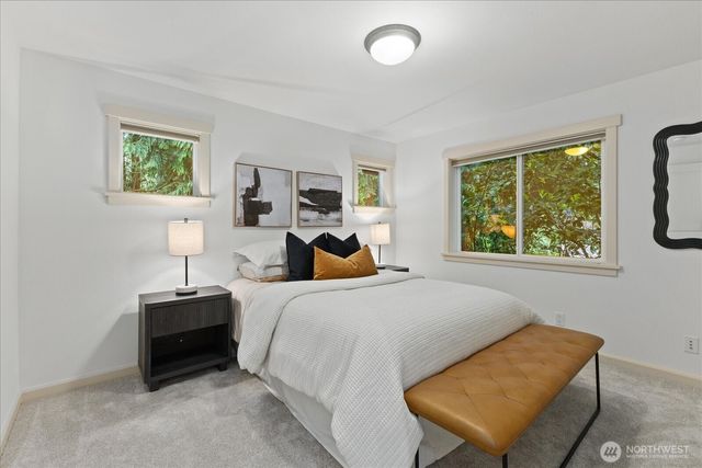 1555 Wildwood Boulevard SW, Issaquah, WA 98027