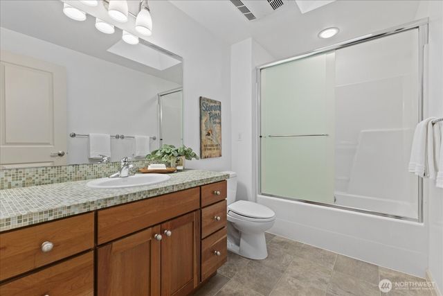 1555 Wildwood Boulevard SW, Issaquah, WA 98027