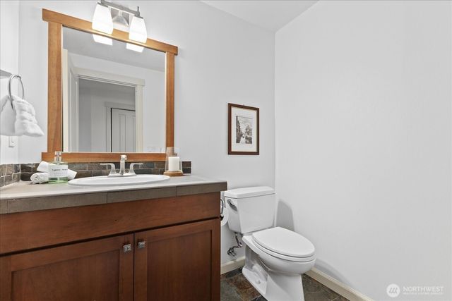 1555 Wildwood Boulevard SW, Issaquah, WA 98027
