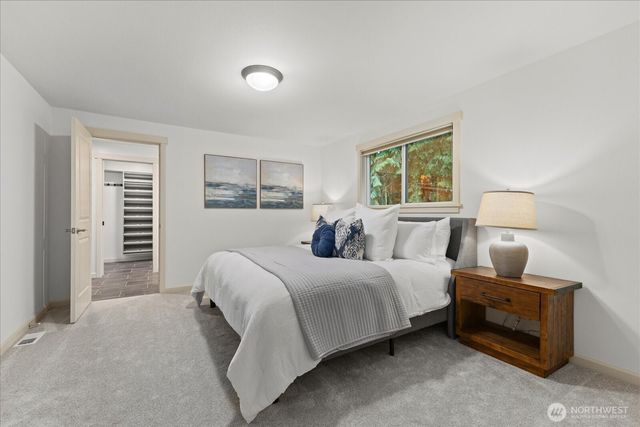 1555 Wildwood Boulevard SW, Issaquah, WA 98027