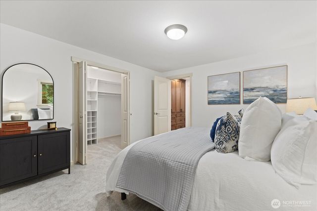 1555 Wildwood Boulevard SW, Issaquah, WA 98027