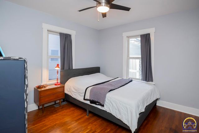 1306 NW Grove AVE, Topeka, KS 66606