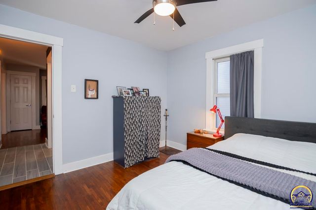 1306 NW Grove AVE, Topeka, KS 66606