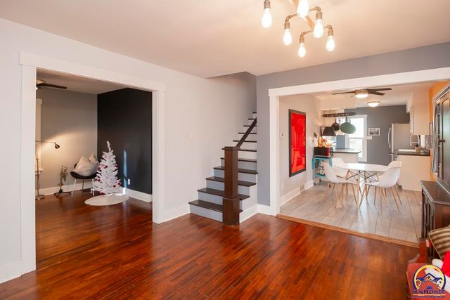 1306 NW Grove AVE, Topeka, KS 66606