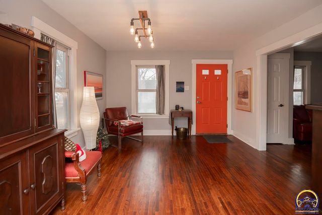 1306 NW Grove AVE, Topeka, KS 66606