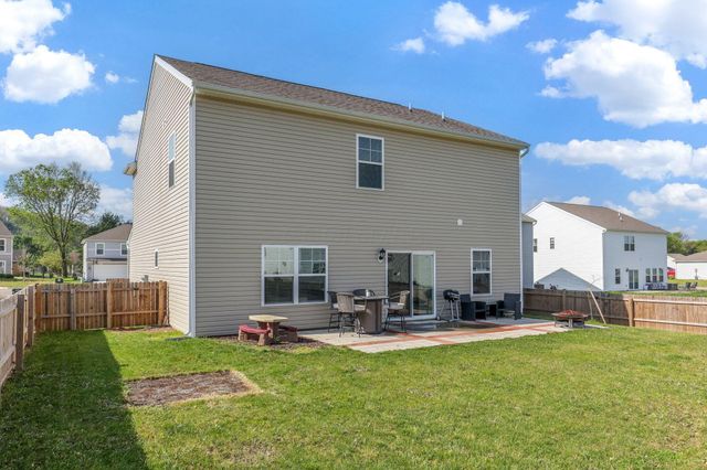 386 Kells Court E, Newark, OH 43055