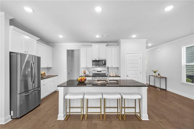 6830 Cedar Glen Road, Atlanta, GA 30360