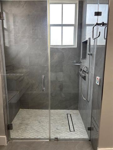 15465 SW 36th Ter, Miami, FL 33185