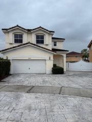 15465 SW 36th Ter, Miami, FL 33185