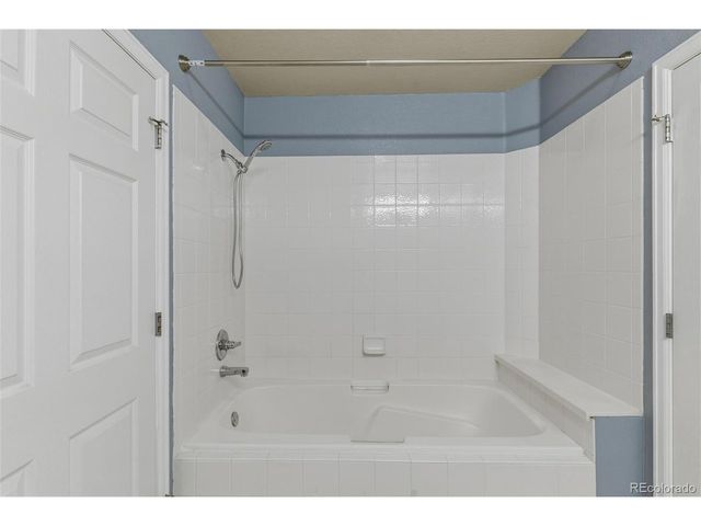 15475 Andrews Dr 412, Denver, CO 80239
