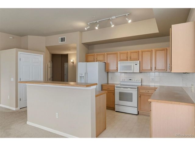 15475 Andrews Dr 412, Denver, CO 80239
