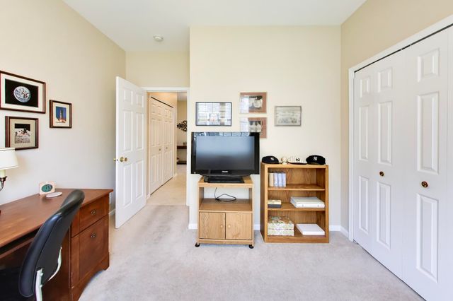 808 New Buffalo Drive, Schererville, IN 46375