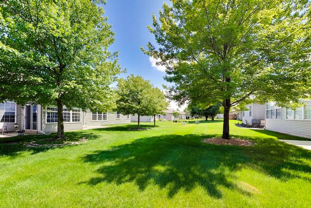 808 New Buffalo Drive, Schererville, IN 46375