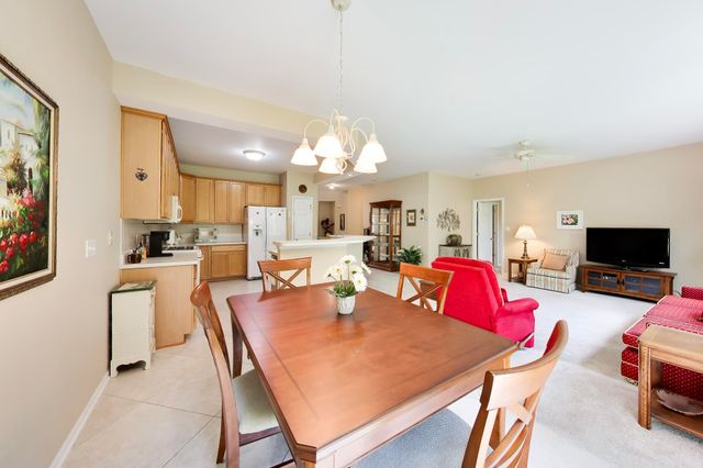 808 New Buffalo Drive, Schererville, IN 46375