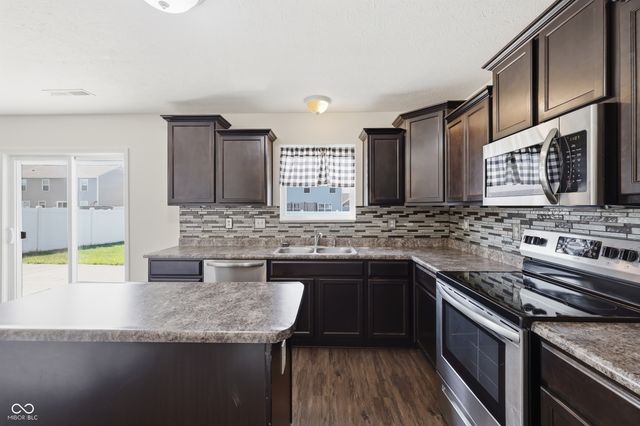 8439 Pippen Place, Camby, IN 46113