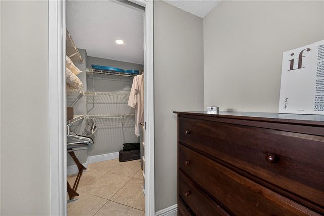 3180 NE 48th Court 412, Lighthouse Point, FL 33064