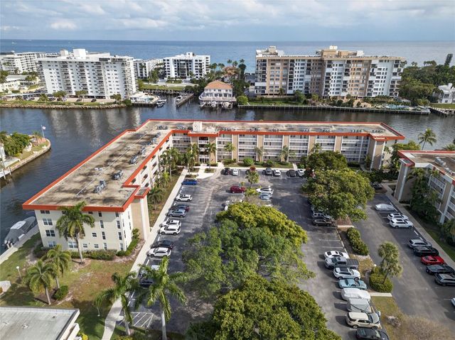 3180 NE 48th Court 412, Lighthouse Point, FL 33064