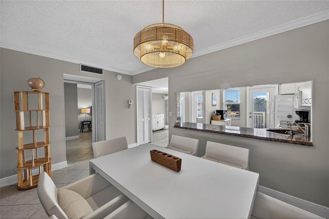 3180 NE 48th Court 412, Lighthouse Point, FL 33064