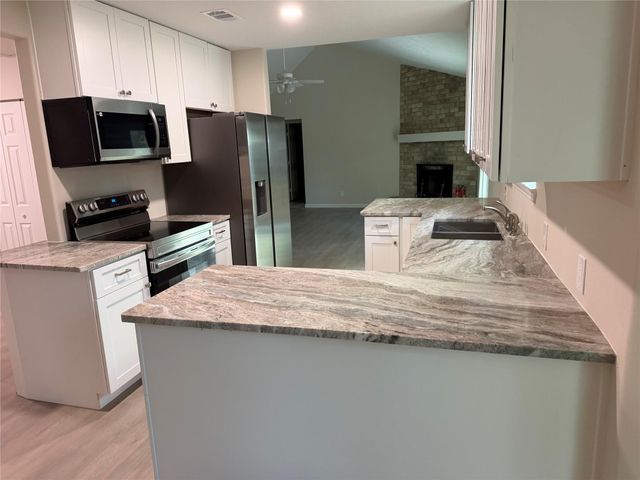 25388 White Oak Lane, Splendora, TX 77372
