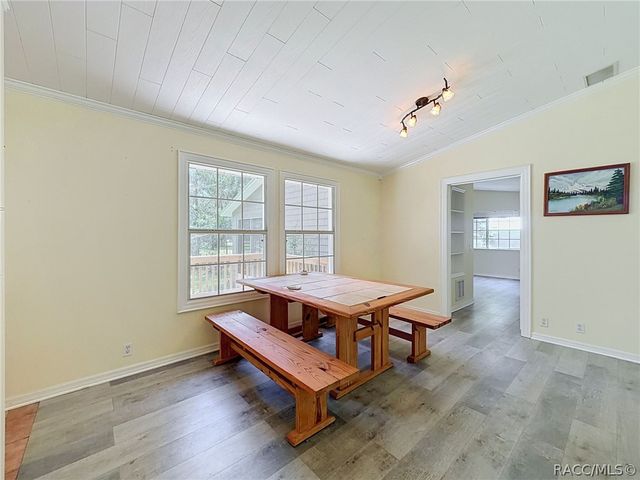 11 Patricia Road, Yankeetown, FL 34498