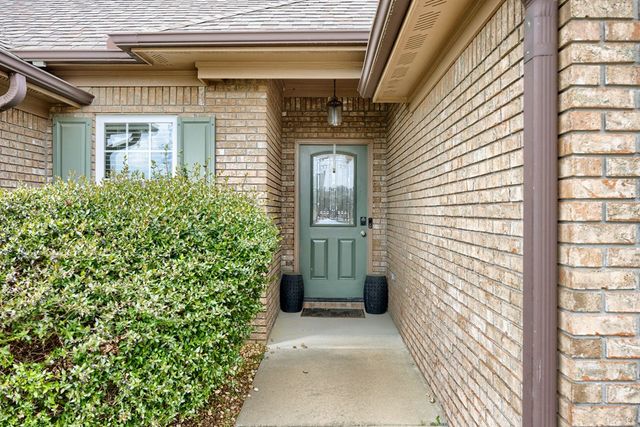 366 Lee Road 2138, Phenix City, AL 36870