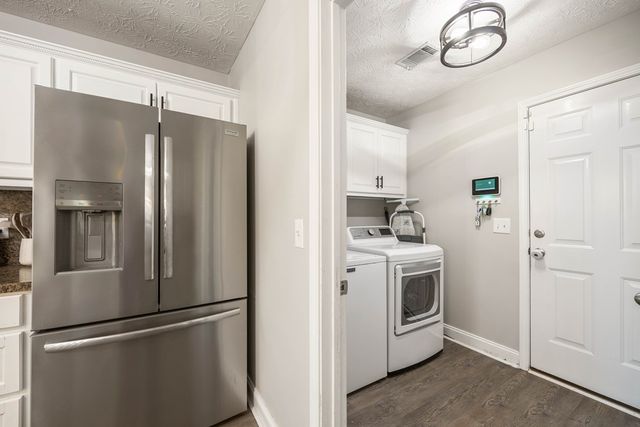 366 Lee Road 2138, Phenix City, AL 36870