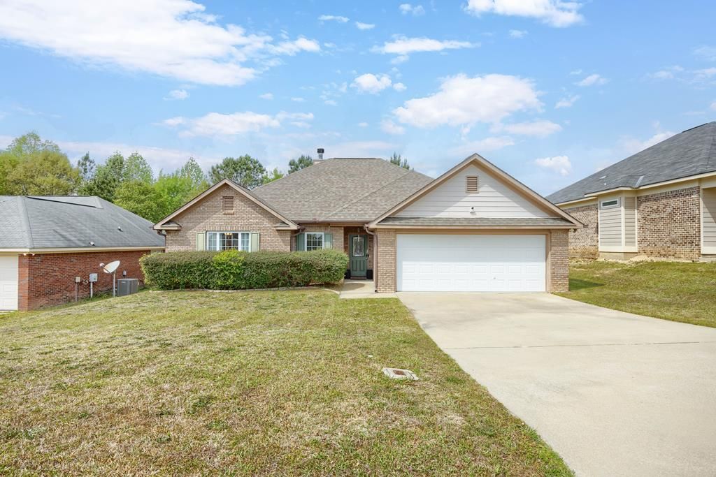 366 Lee Road 2138, Phenix City, AL 36870