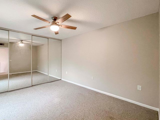 317 3rd Lane, Palm Beach Gardens, FL 33418