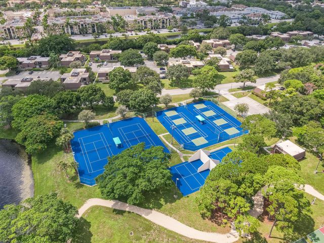 317 3rd Lane, Palm Beach Gardens, FL 33418