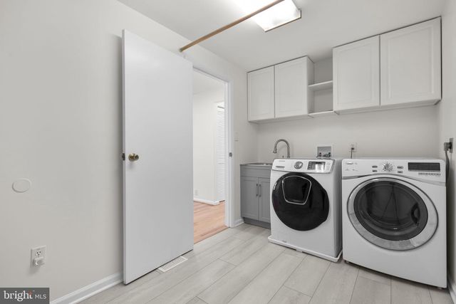 108 N GARFIELD RD, Sterling, VA 20164